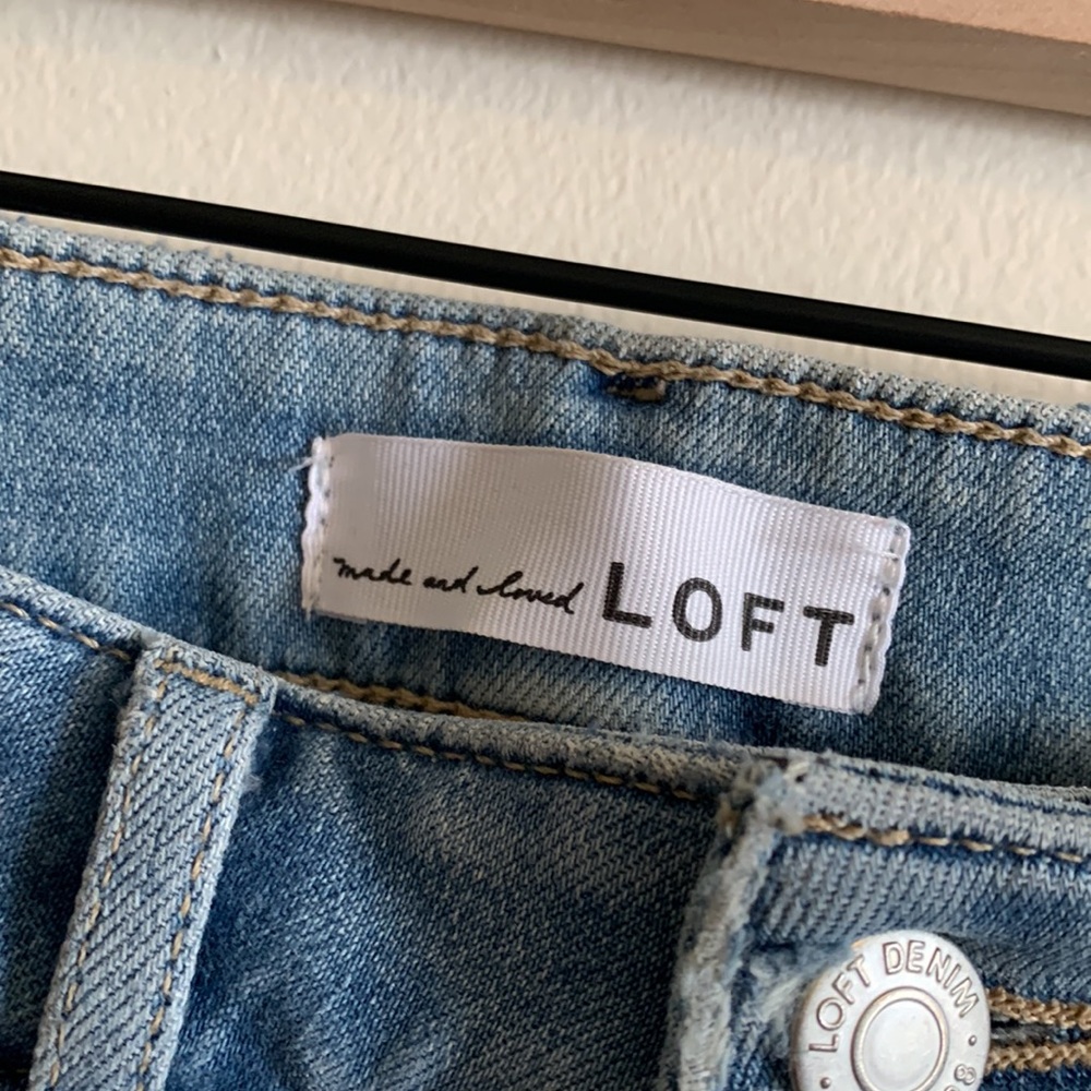 LOFT Women's Blue Skinny Distressed Jeans - Picture 3 of 3